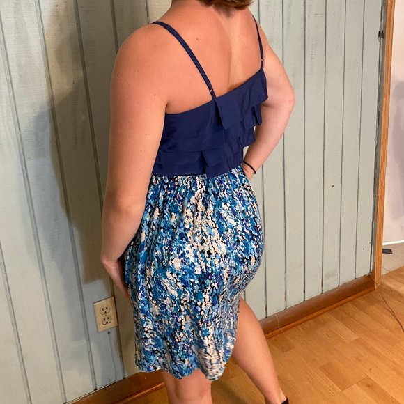 Ruffled blue floral dress - Picture 2 of 2